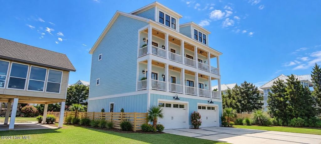 1702 E Fort Macon Road A, Atlantic Beach