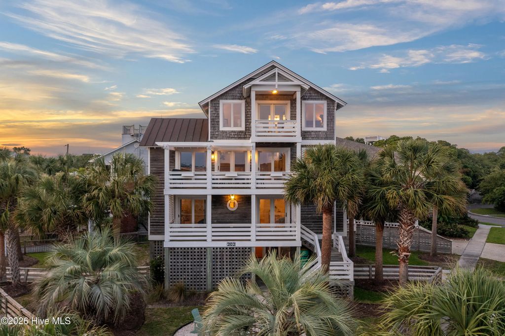202 Live Oak Drive, Wrightsville Beach