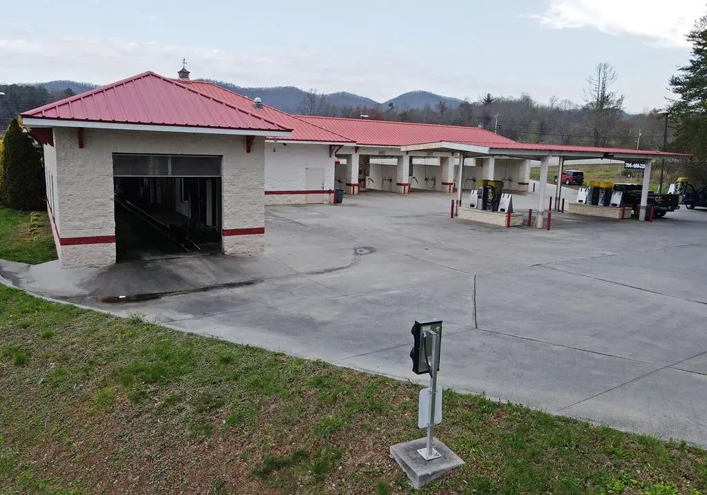 692 E Highway 515, Other