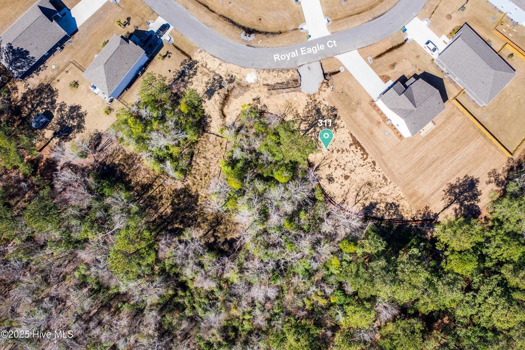 311 Royal Eagle Court, Sneads Ferry