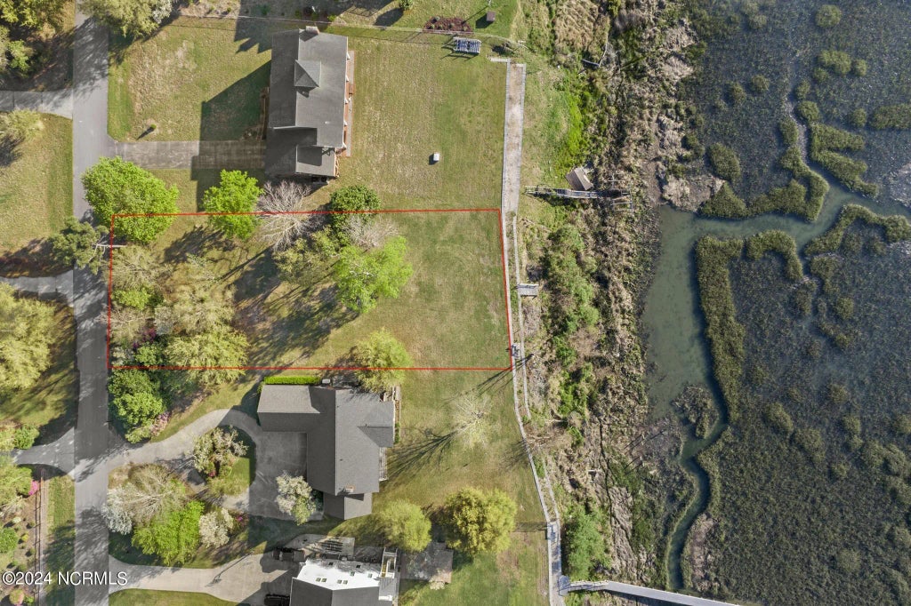 110 Inlet Court, Hampstead