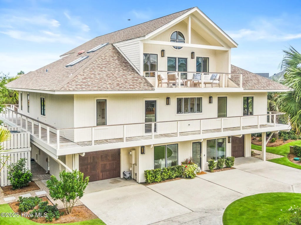 28 Sandy Point, Wilmington