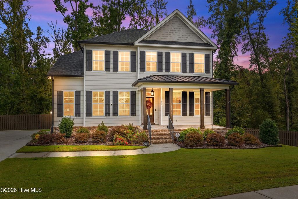 2004 Lacebark Court, Evans