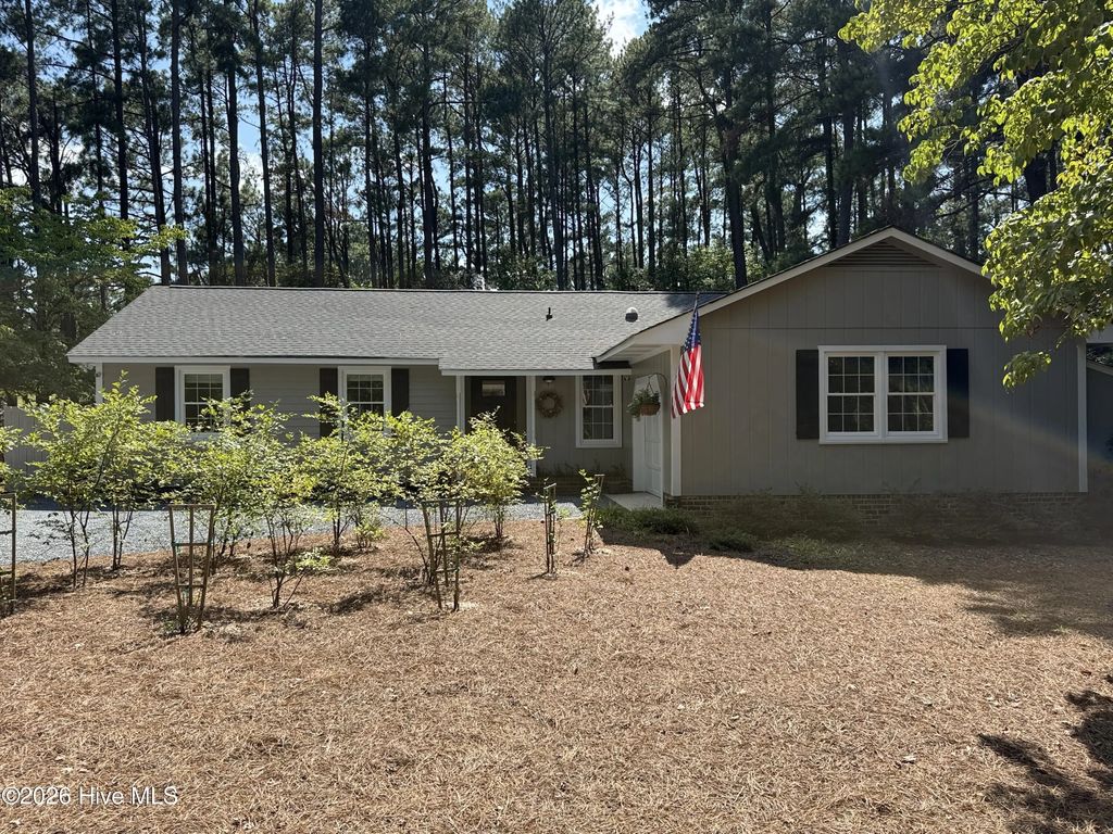 104 Bunside Court, West End