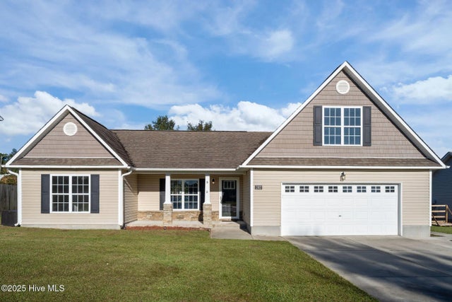 202 Dillard Lane, Richlands