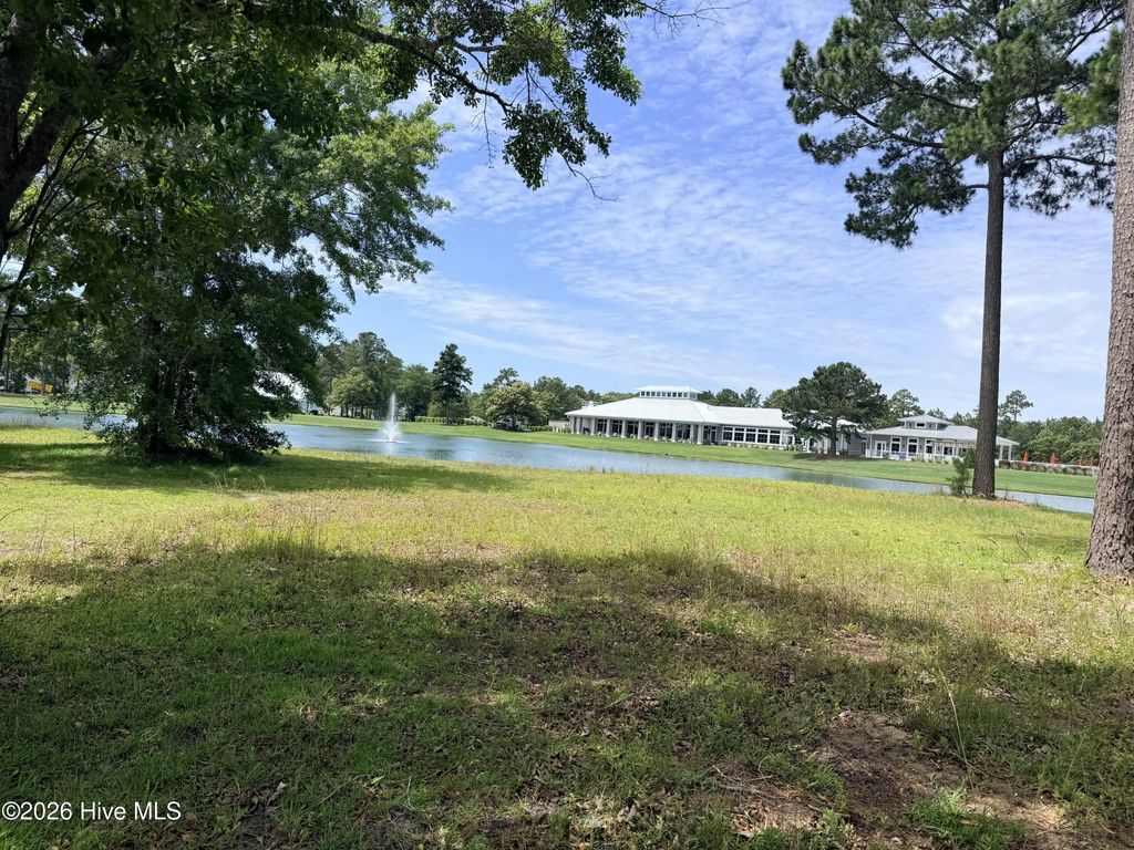 3622 Rivergate Way Ne, Leland