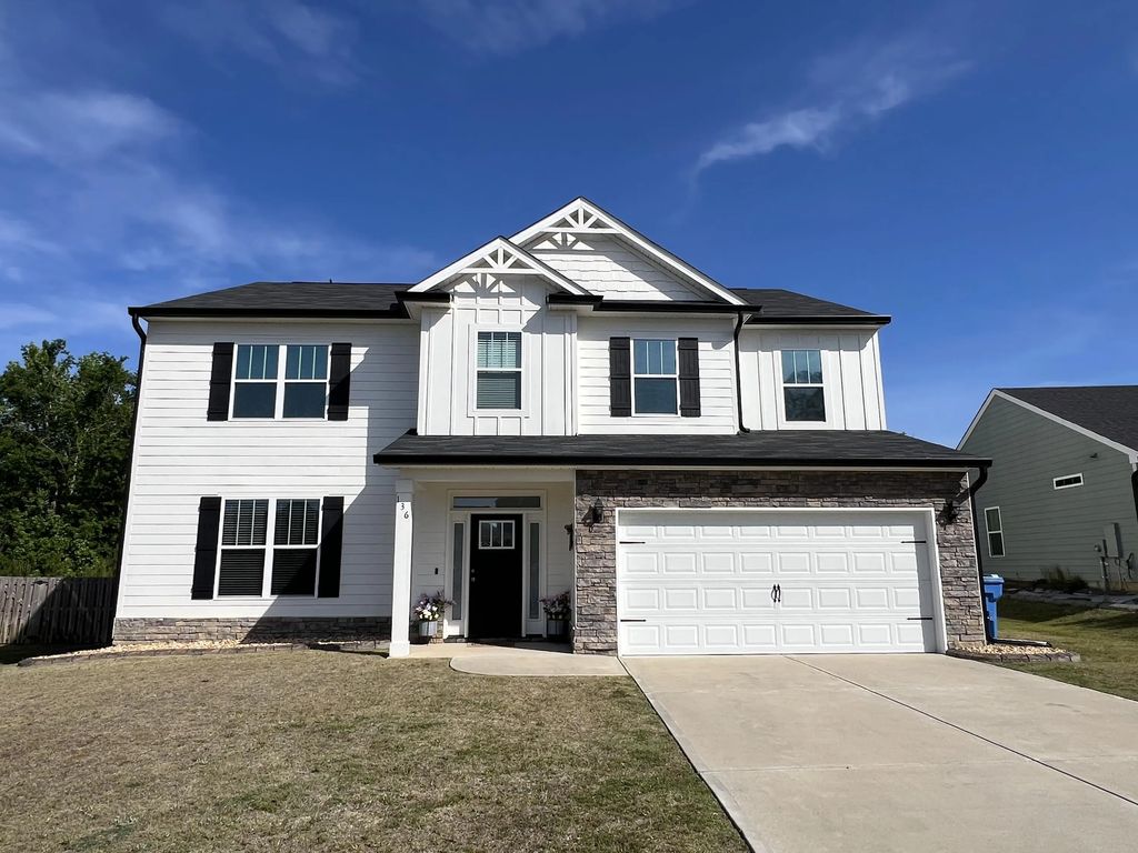 136 Pebble Lane, Columbia