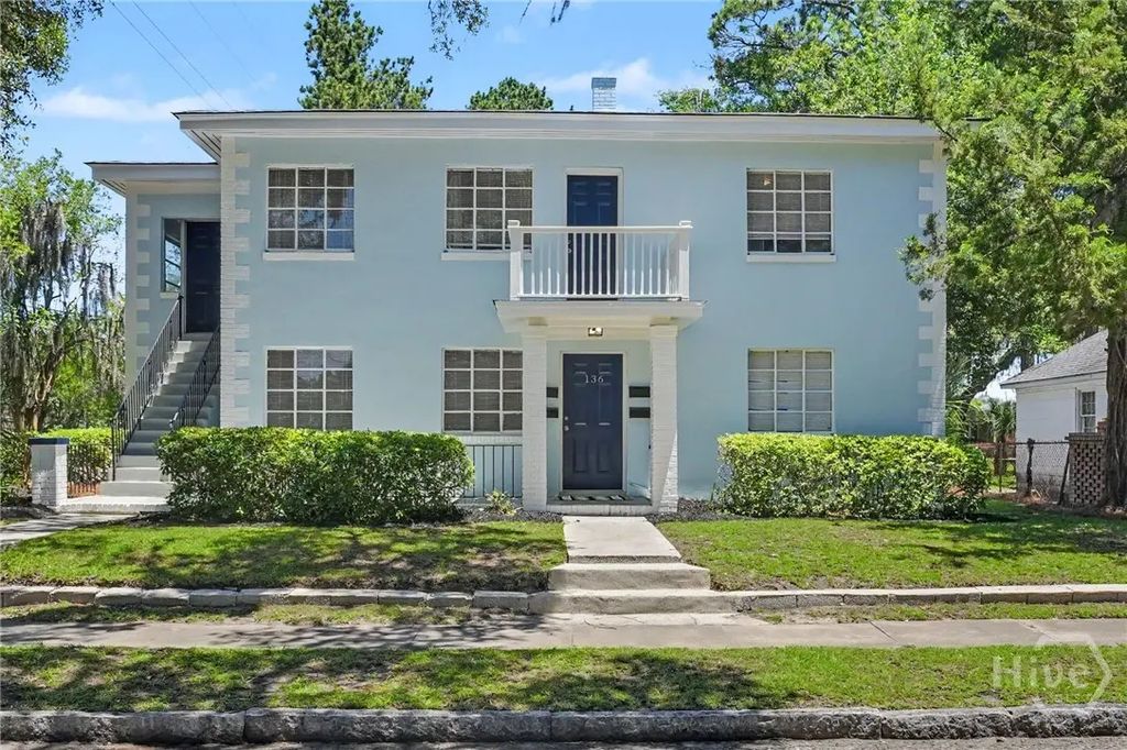 138 W 51st Street, Savannah