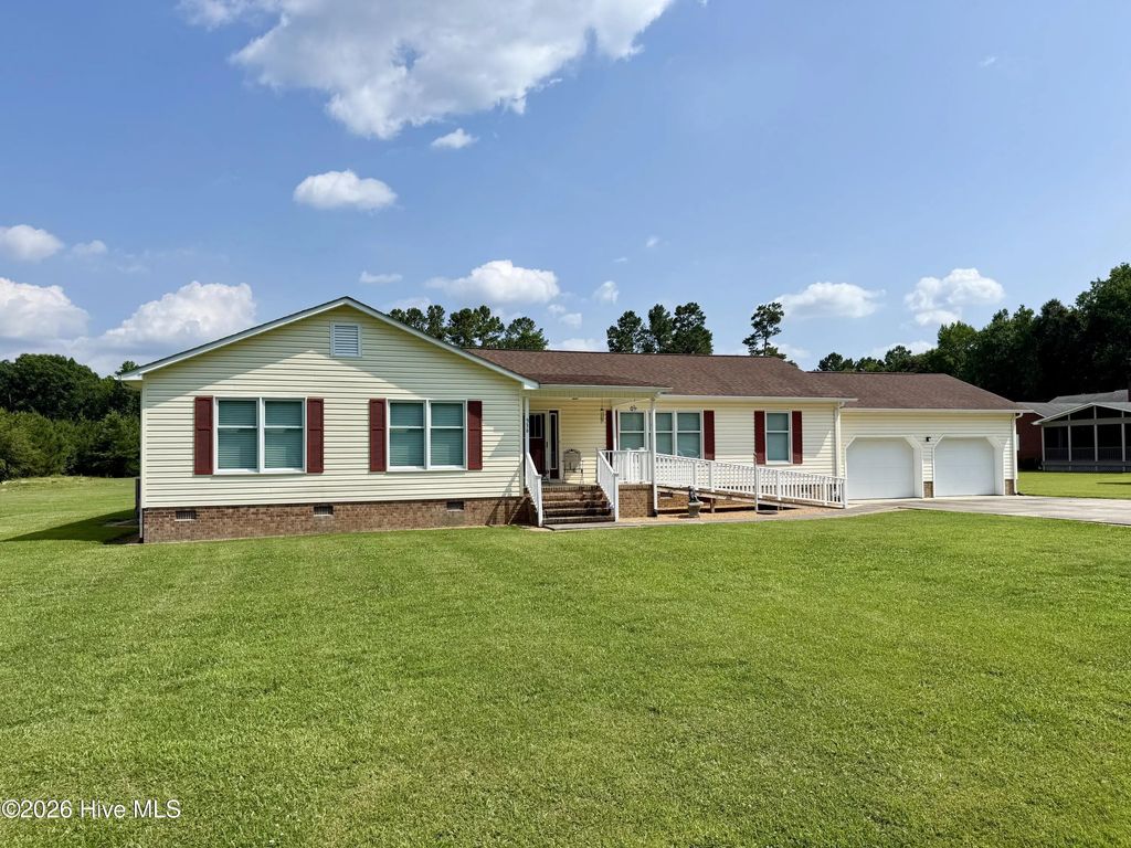 536 Francis Mill Road, Aulander
