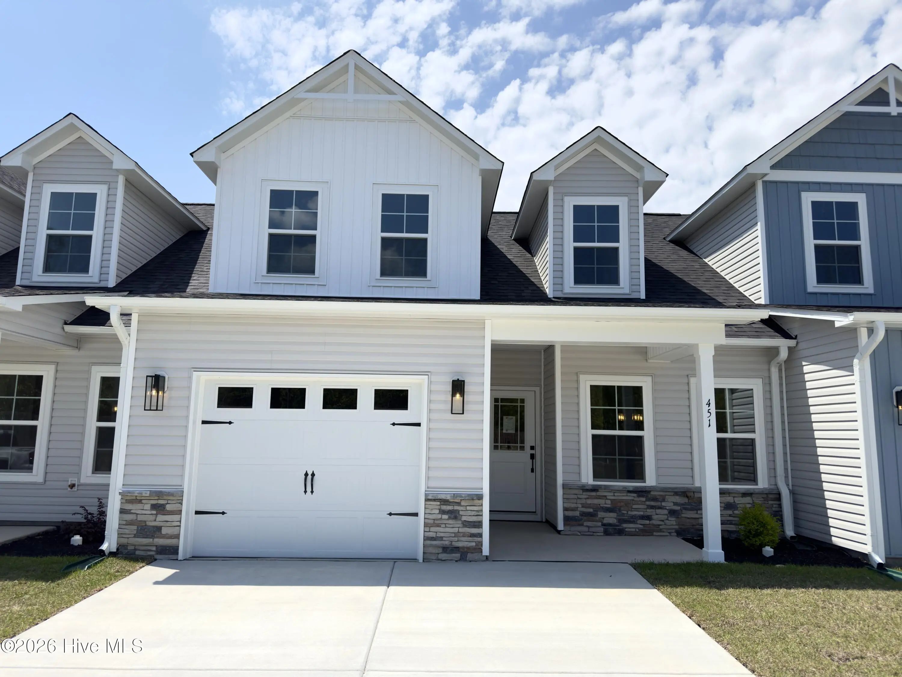 451 Timbercrest Circle Se, Bolivia
