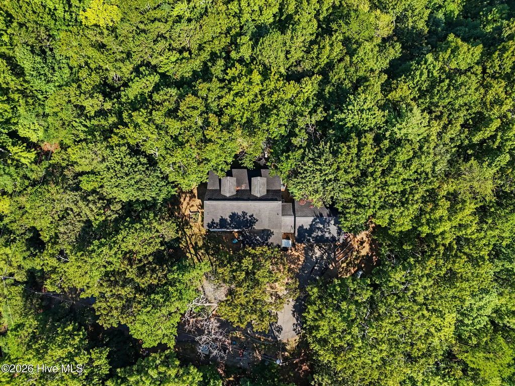 670 Long Branch Road, Marble