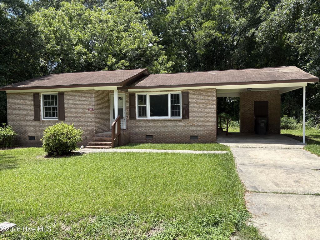 210 Church Street, Chadbourn