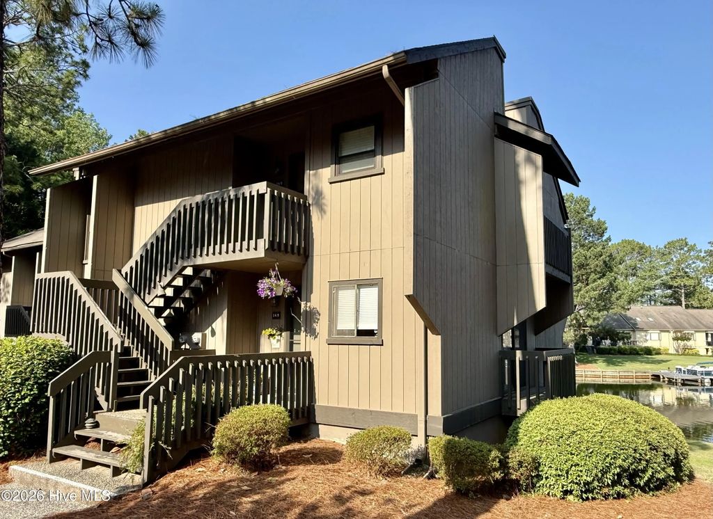 250 Sugar Gum Lane # 249, Pinehurst