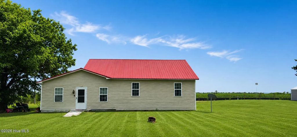 24034 N Nc 33 Highway E, Aurora