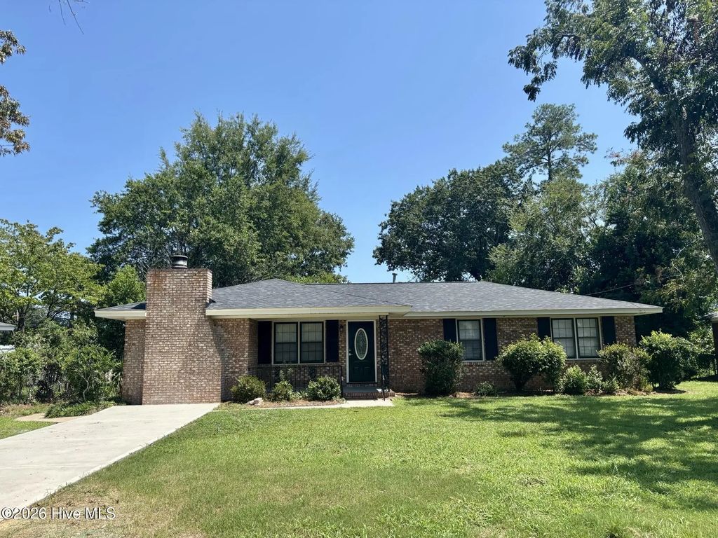 216 Weldon Road, Martinez