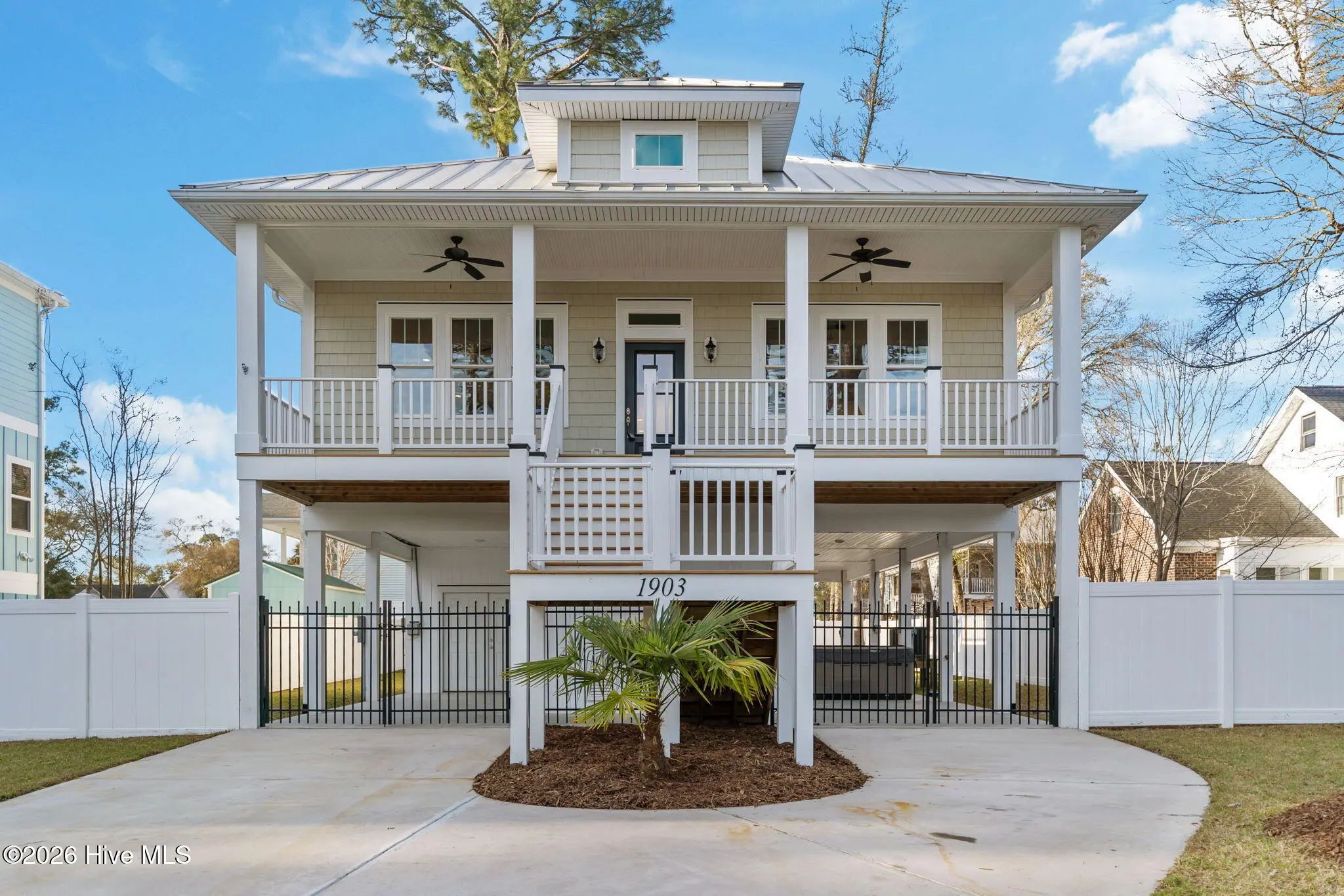 1903 W Yacht Drive, Oak Island