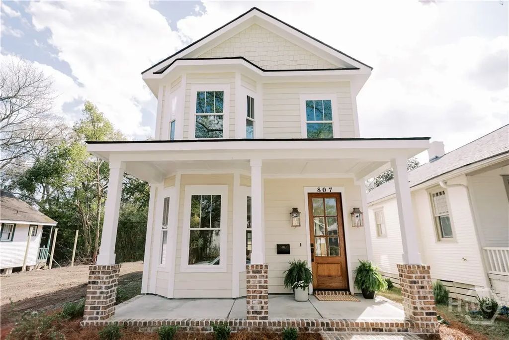 807 E 33rd, Savannah