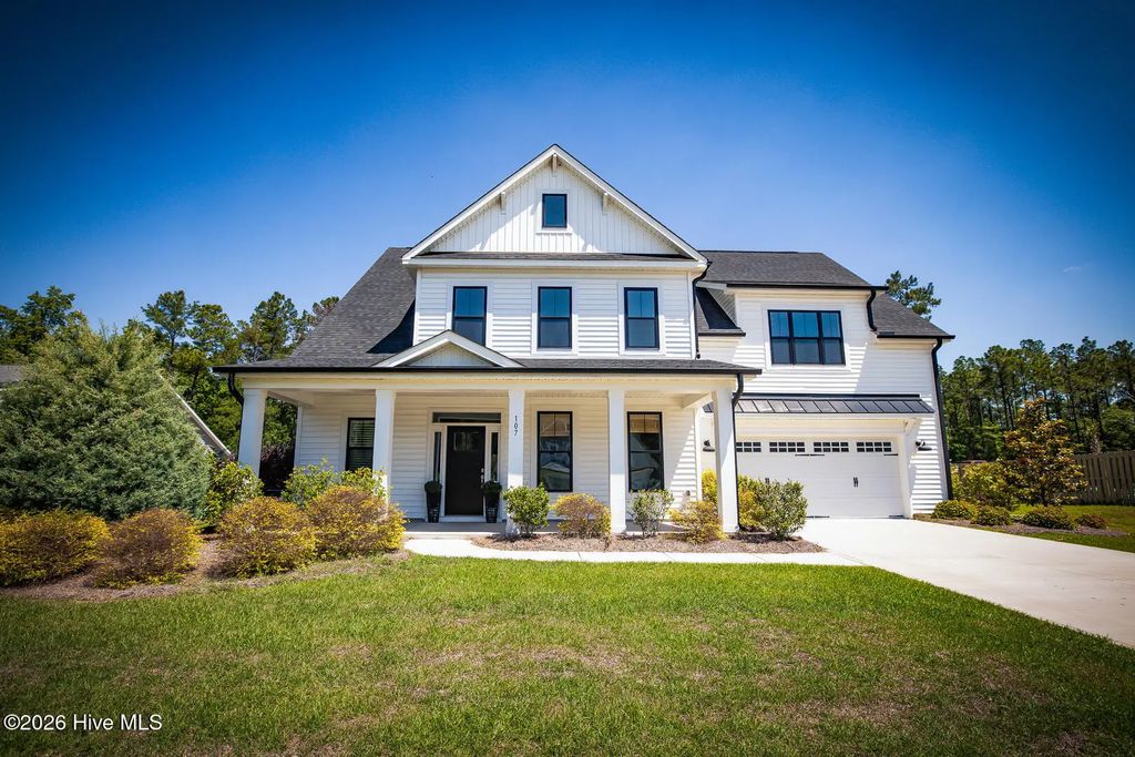 107 Saratoga Way, Ash