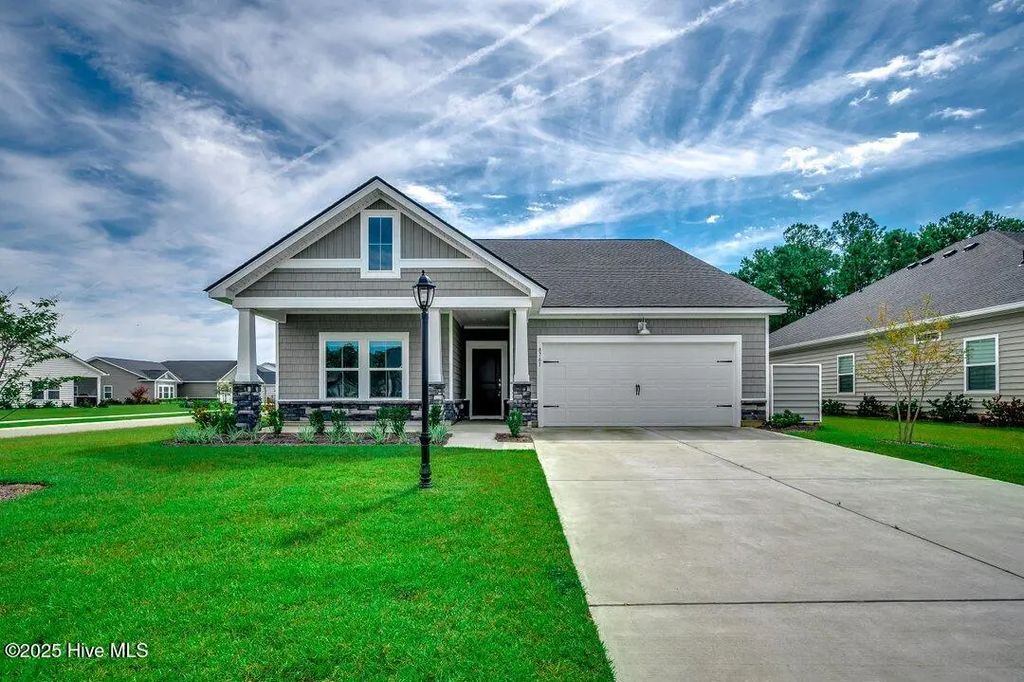 8761 Nashville Drive Nw, Calabash
