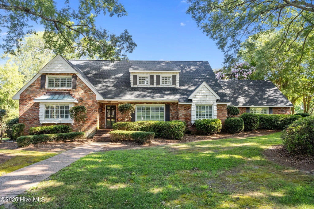 226 Country Club Drive, Greenville