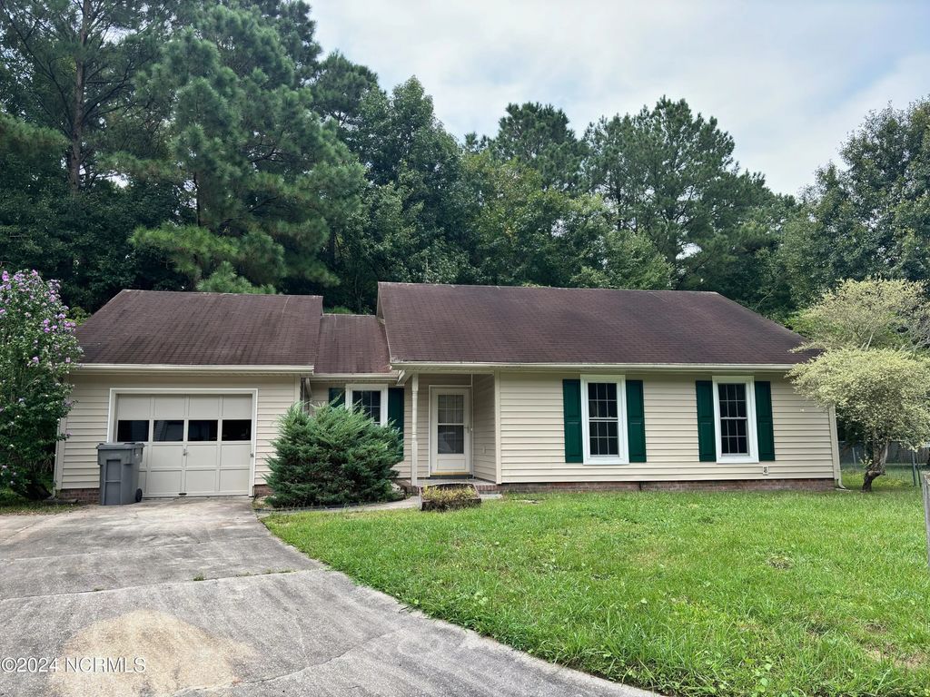 255 Bayberry Court, Jacksonville