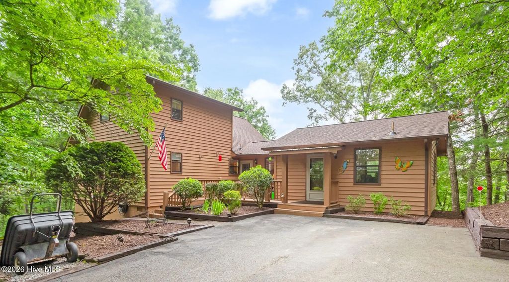 620 Cardinal Road, Murphy