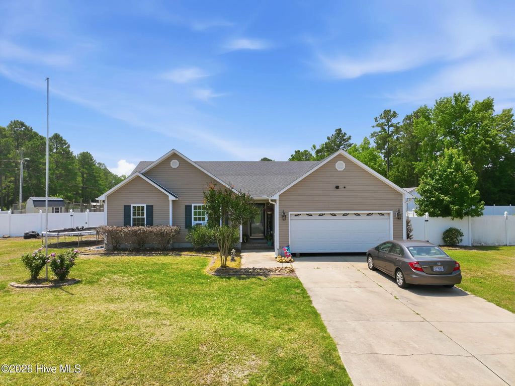 158 Quinn Hill Road, Newport