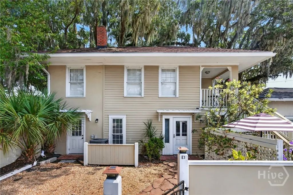 1010 E Victory Drive E1, Savannah