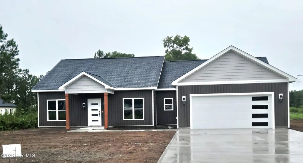 714 Windchime Court, Kinston