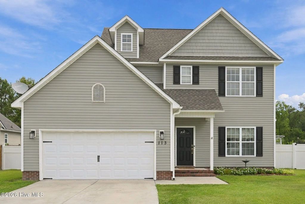 113 Borough Nest Drive, Swansboro