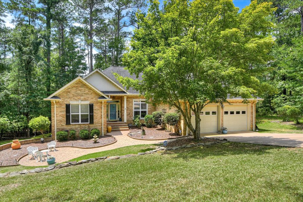 204 Chickadee Court, McCormick