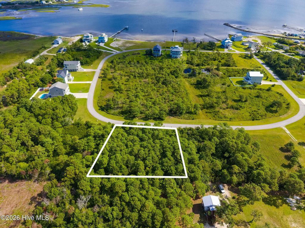 138 Westbay Circle, Harkers Island