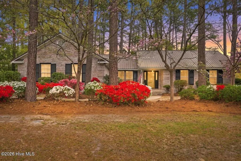 1933 Merrimac Drive, Fayetteville