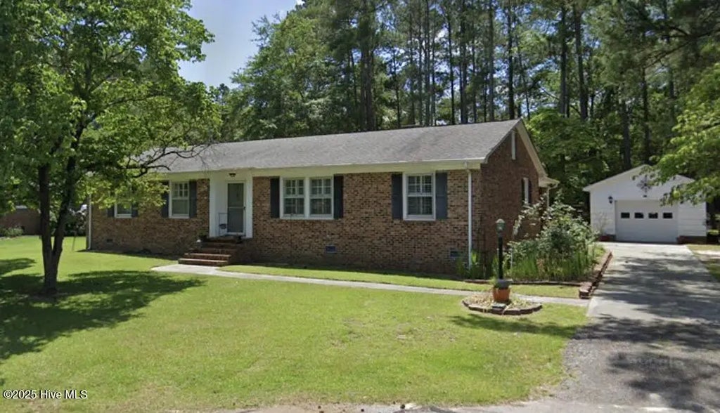 111 Stan Avenue, Rockingham