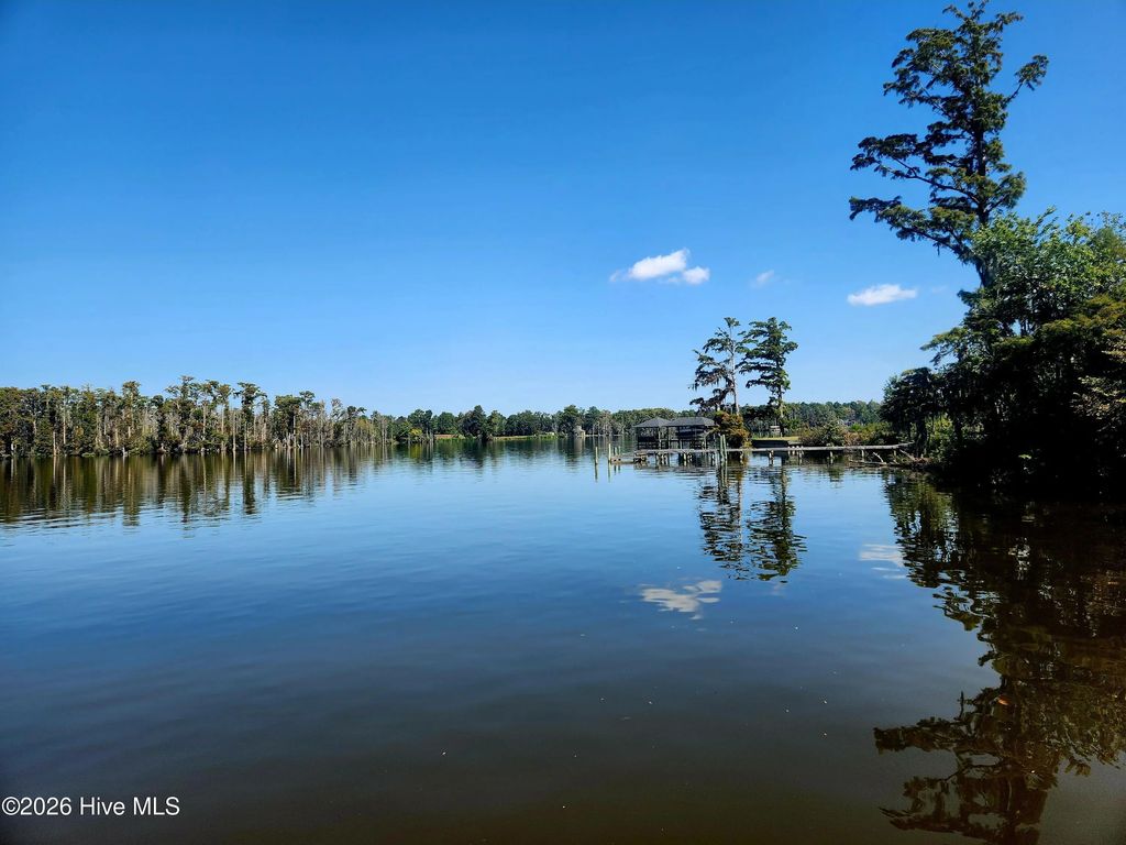 232 Winfall Circle, Edenton