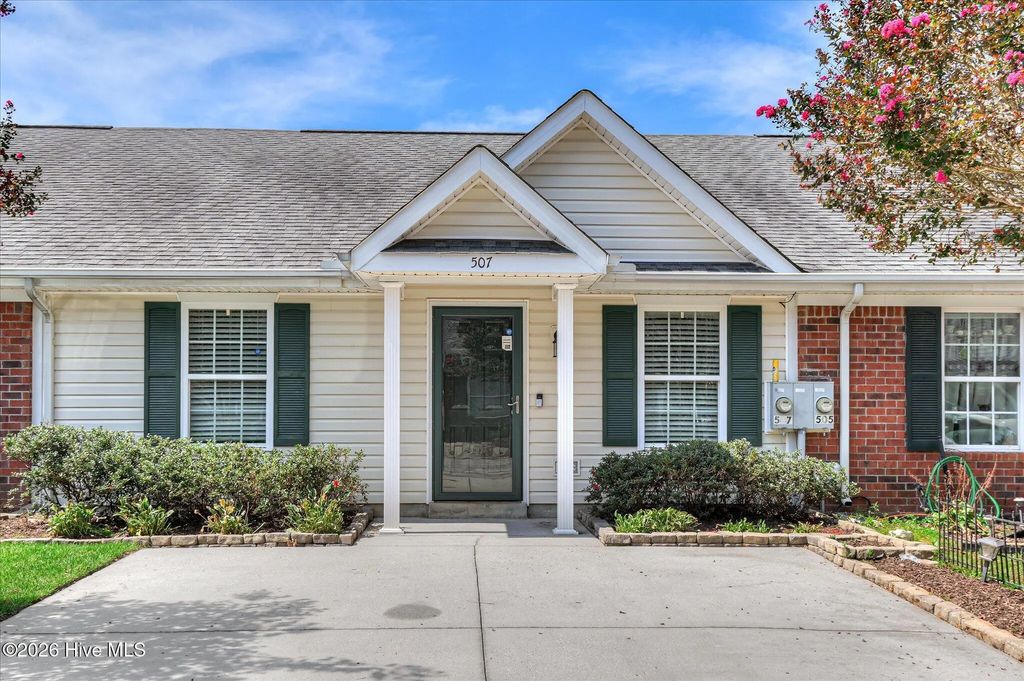 507 Edgecliff Lane, Evans
