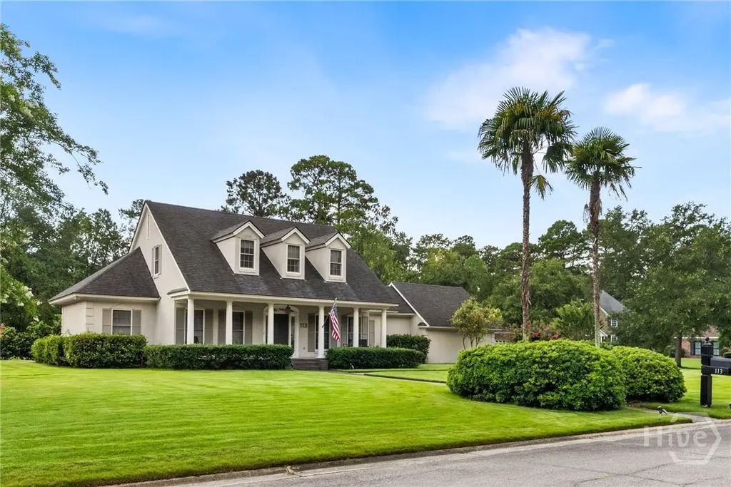 113 Pine Lakes Avenue, Savannah