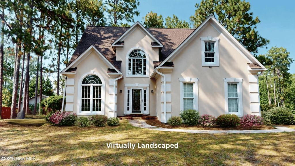 264 Juniper Creek Boulevard, Pinehurst