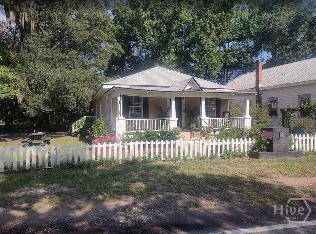 8419 Ferguson Avenue, Savannah