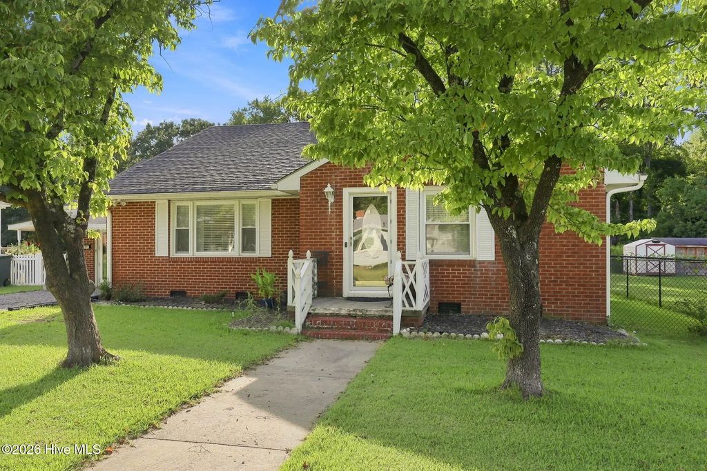 4048 Pitt Street, Ayden