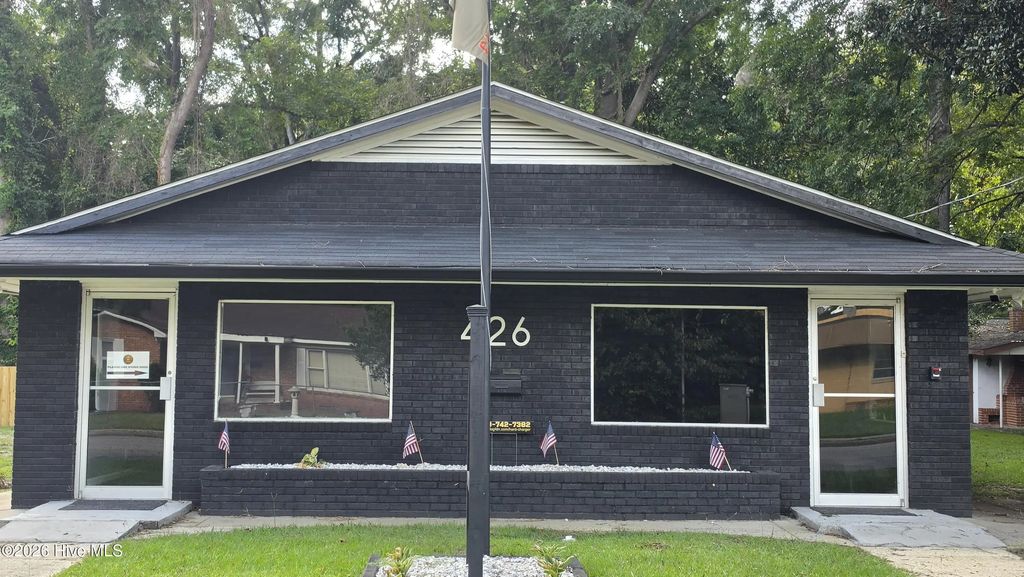 426 S Lee Street, Whiteville
