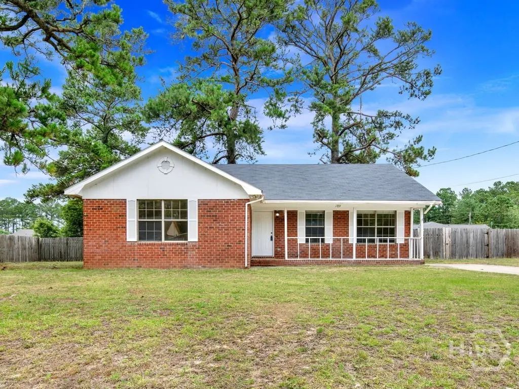 189 W Kenny Drive, Hinesville