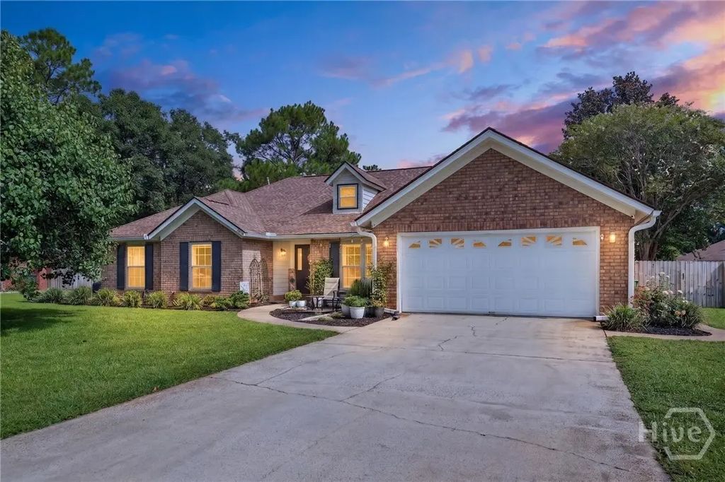 522 Maxwelton Circle, Hinesville