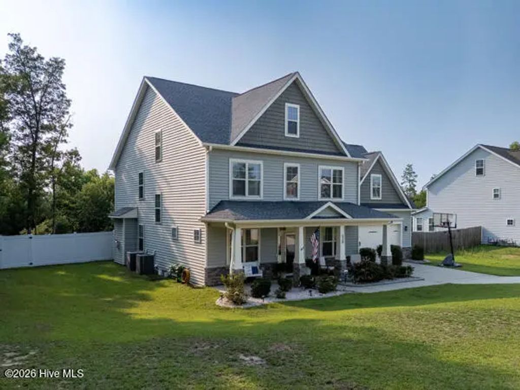 538 N Prince Henry Way, Cameron