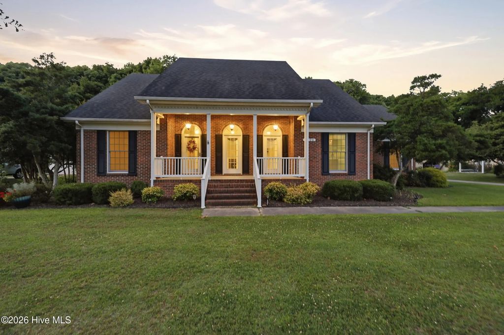 1706 Darian Drive, Elizabeth City