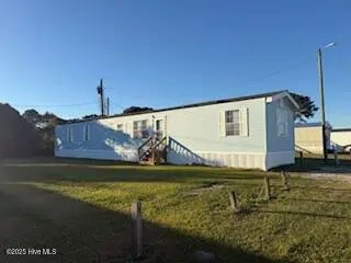 3745 Burgaw Highway 4, Jacksonville