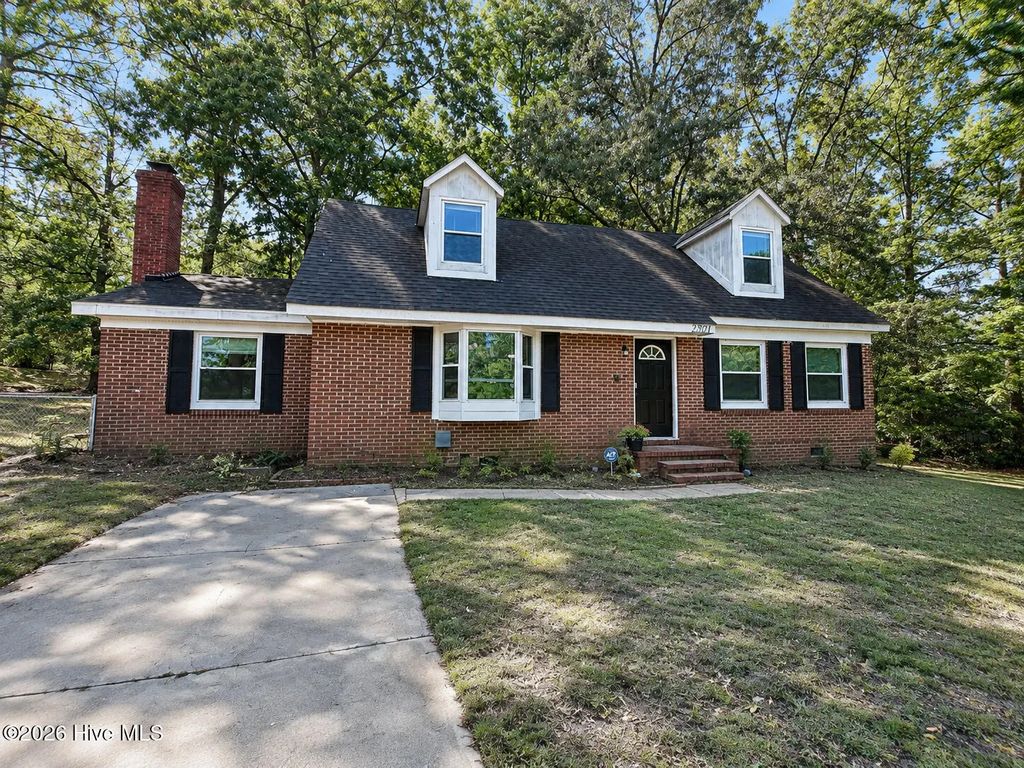 2501 Shannon Court, Richmond