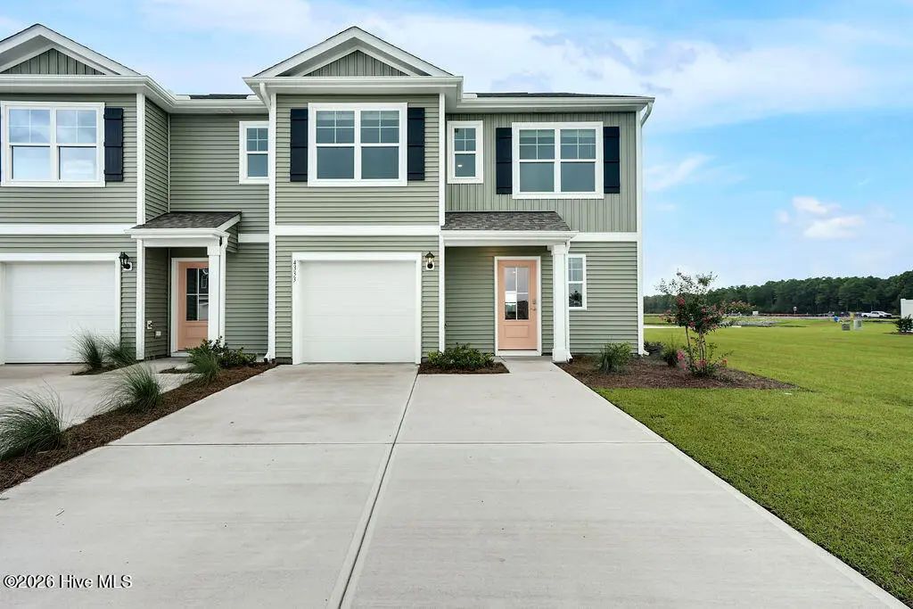 4333 Majesty Drive Unit 400, Castle Hayne