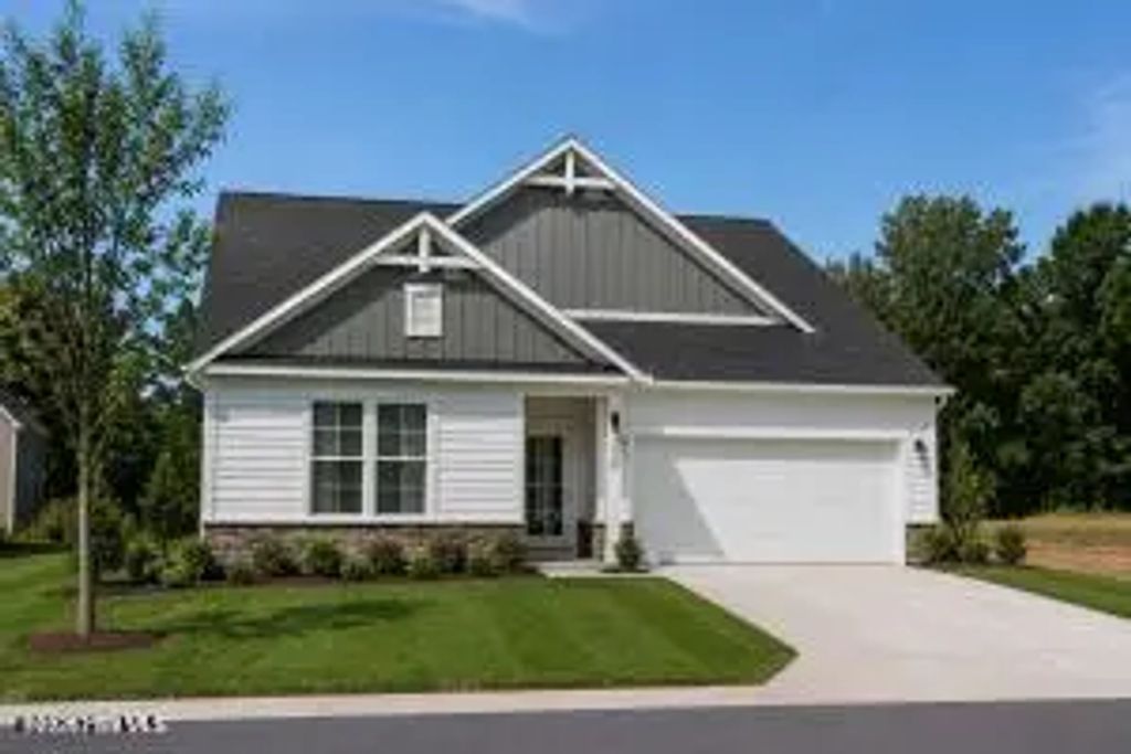 6247 Raystone Way 126, Leland