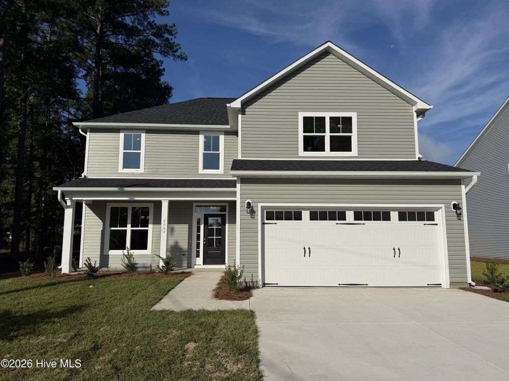 1059 Lexington Avenue Ne, Leland